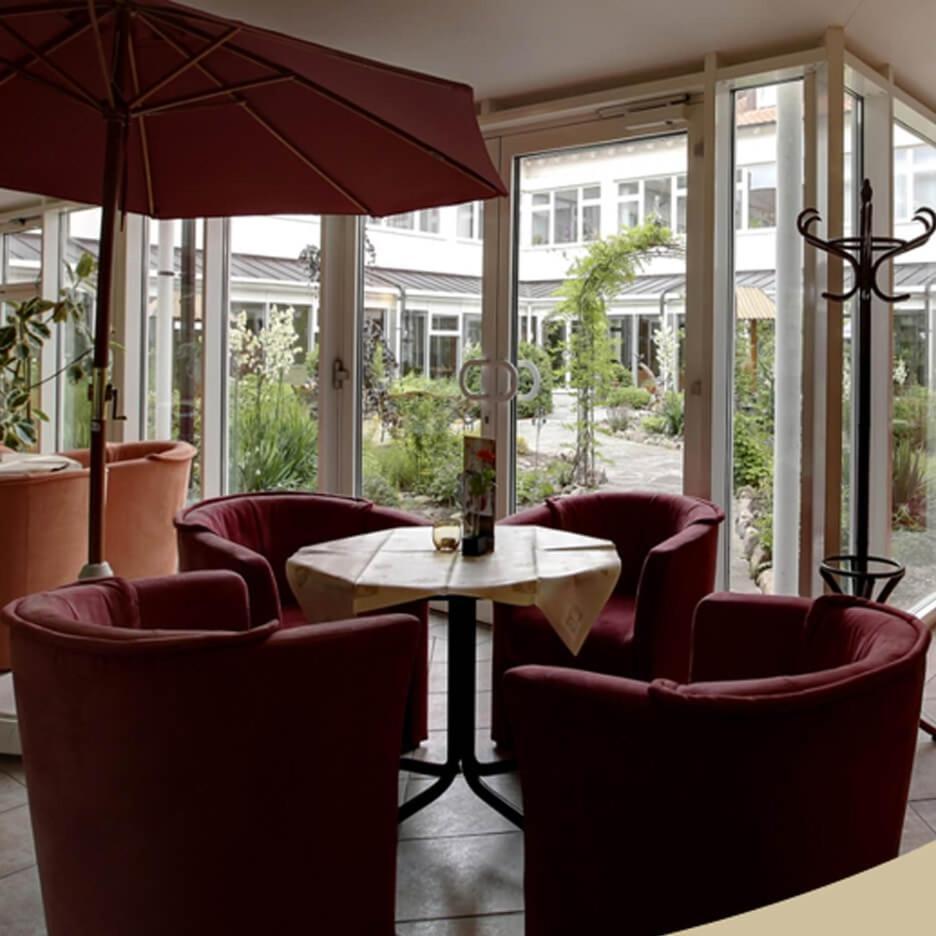 Landsitz Hotel Templin Exterior photo